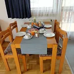 Panoramablickhotel - Lakeview Apartments Lägenhetshotell