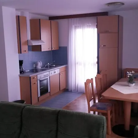 Panoramablickhotel - Lakeview Apartments