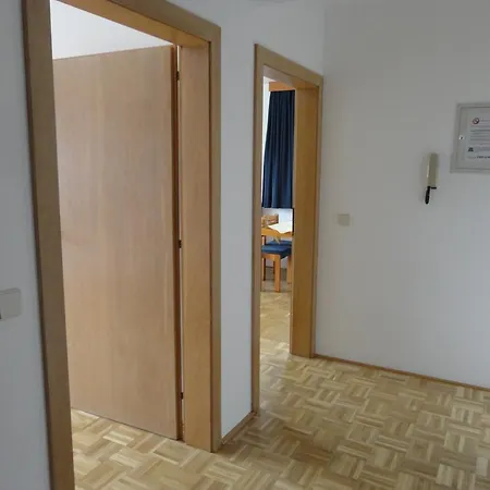 Panoramablickhotel - Lakeview Apartments Aparthotel Annenheim