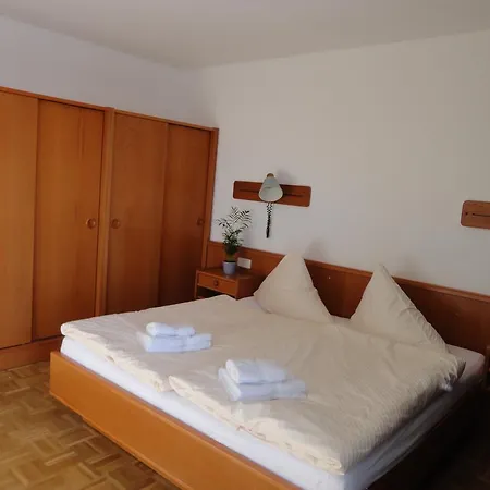 Panoramablickhotel - Lakeview Apartments * Annenheim