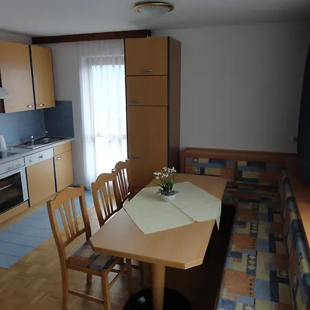 Aparthotel Panoramablickhotel - Lakeview Apartments *