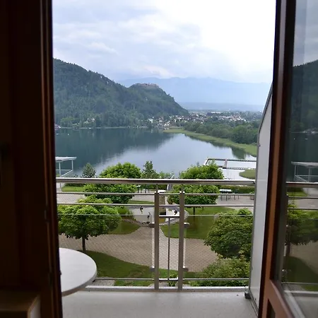 Panoramablickhotel - Lakeview Apartments * Annenheim