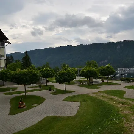 Panoramablickhotel - Lakeview Apartments Apartmanhotel *